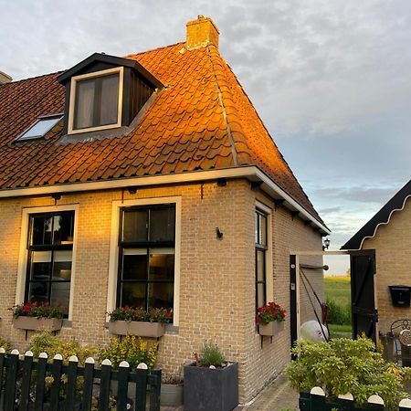 Vakantiehuis In Friesland Voor De Hele Familie Huns Luaran gambar