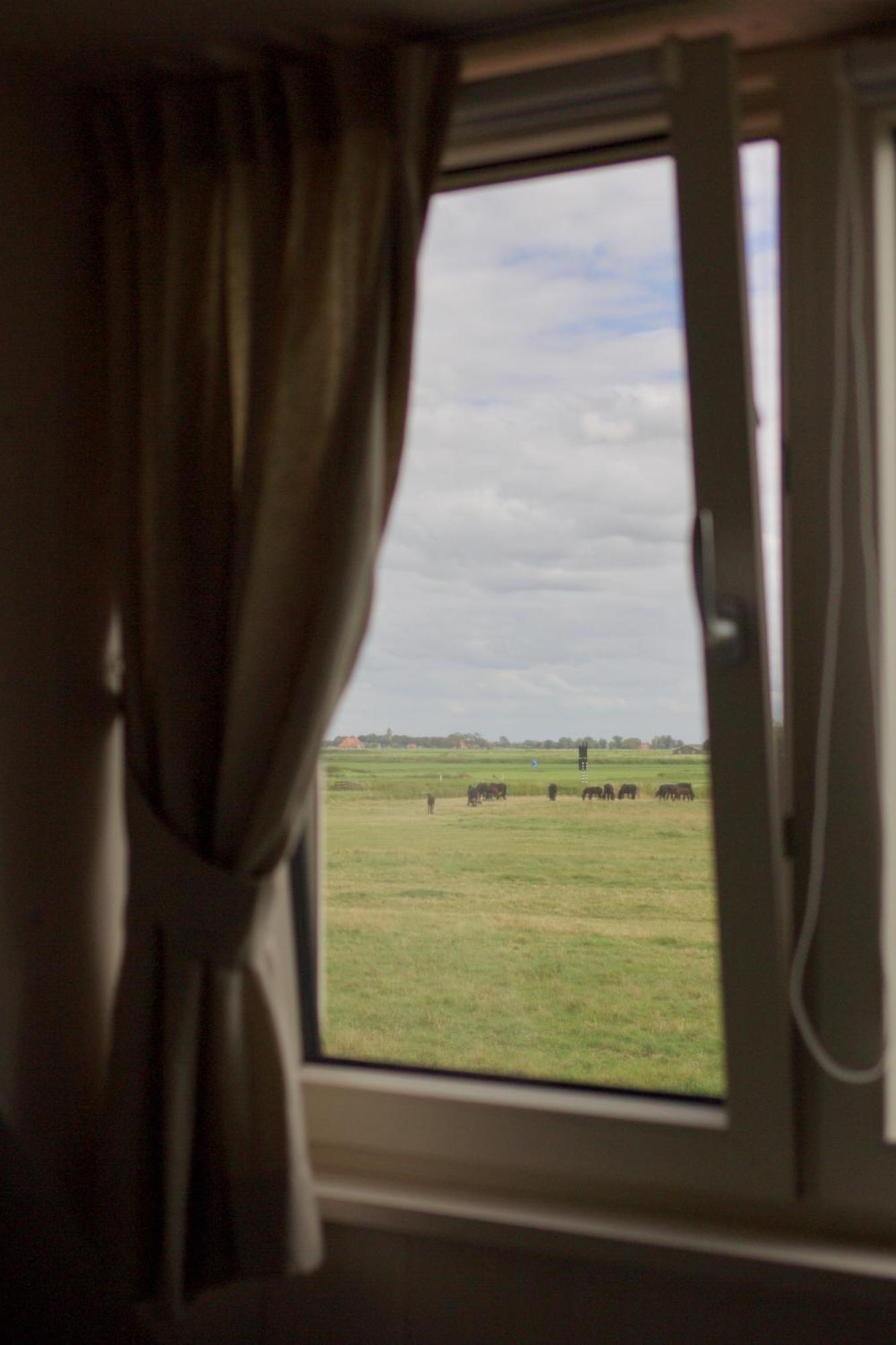 Vakantiehuis In Friesland Voor De Hele Familie Huns Luaran gambar